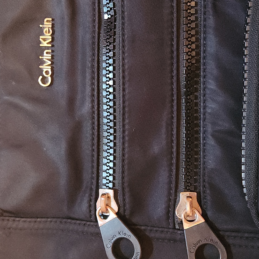 Calvin Klein Black Crossbody Bag - Picture 2 of 12